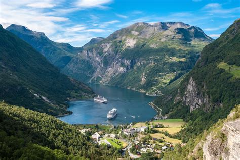 norway tourist places.